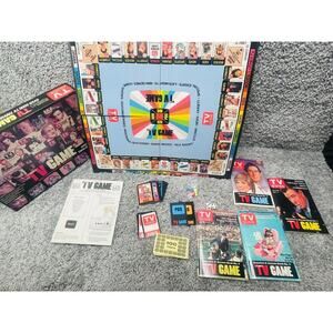 TV Guide Game Family Fun Board Game Over 6000 Questions Toys & Games